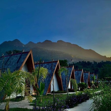 Vangvieng Angsavanh Resort Vang Vieng Exterior photo